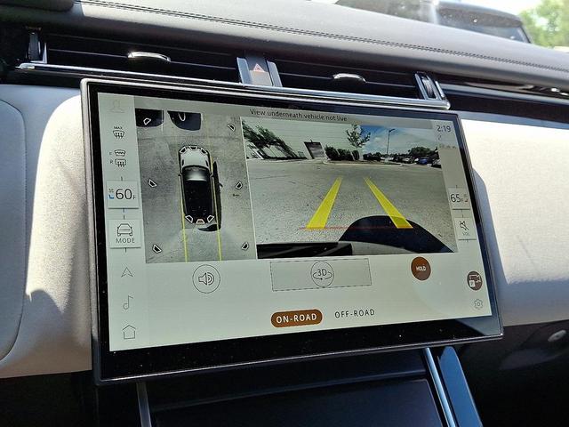 Photo of 2026 Batumi Gold Premium Metallic Land Rover Range Rover Velar