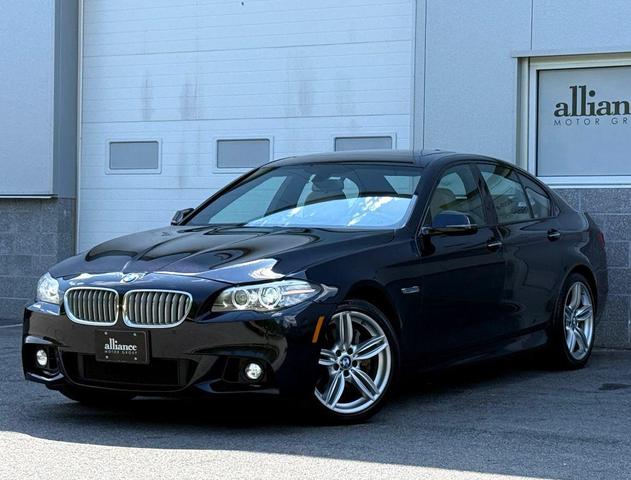 Photo of 2015 Blue BMW 550