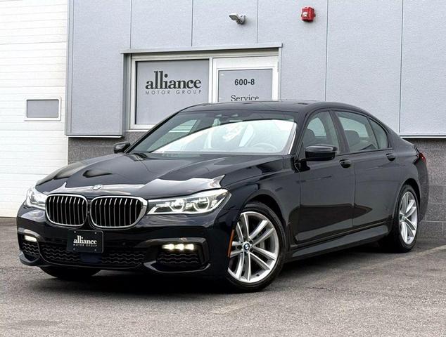 Photo of 2016 Black BMW 750