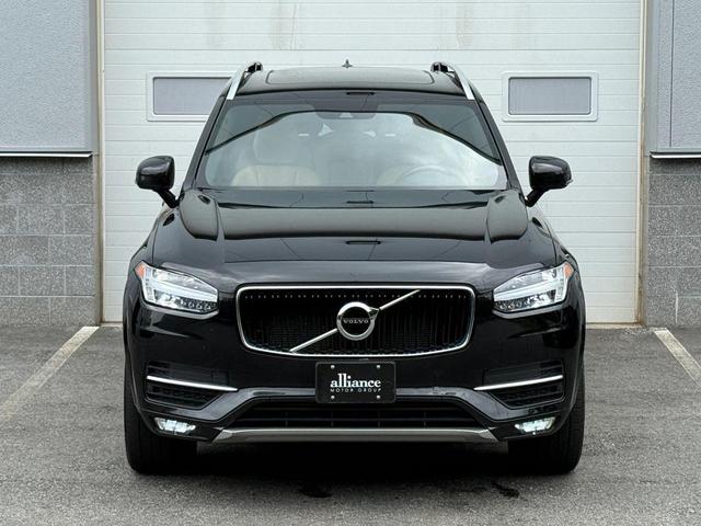Photo of 2019 Onyx Black Metallic Volvo XC90
