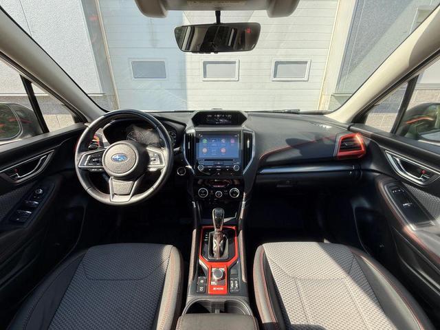 Photo of 2019 Crystal White Pearl Subaru Forester