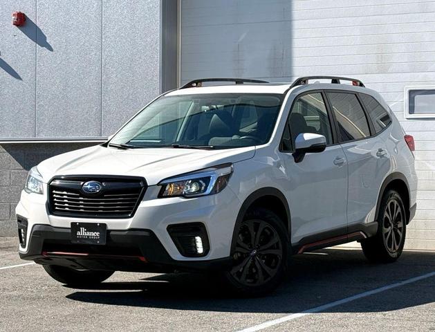 Photo of 2019 Crystal White Pearl Subaru Forester