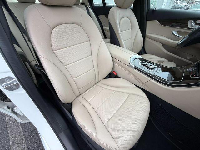 Photo of 2018 White Mercedes-Benz C-Class