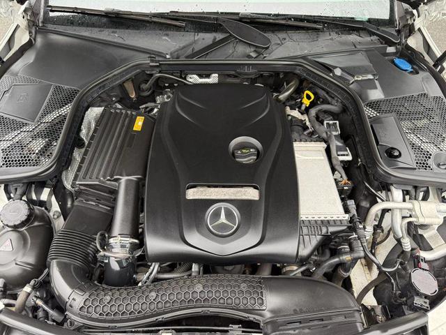 Photo of 2018 White Mercedes-Benz C-Class