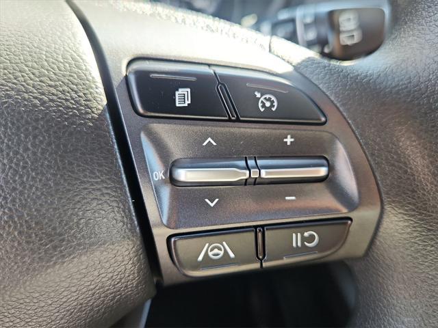Photo of 2022 Pulse Red Hyundai KONA