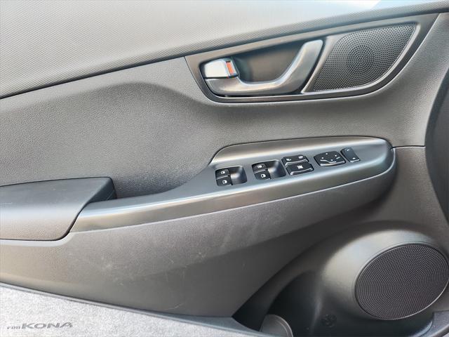Photo of 2022 Pulse Red Hyundai KONA