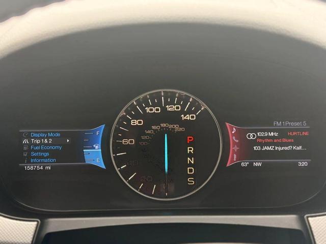 Photo of 2013 Gold Ford Edge