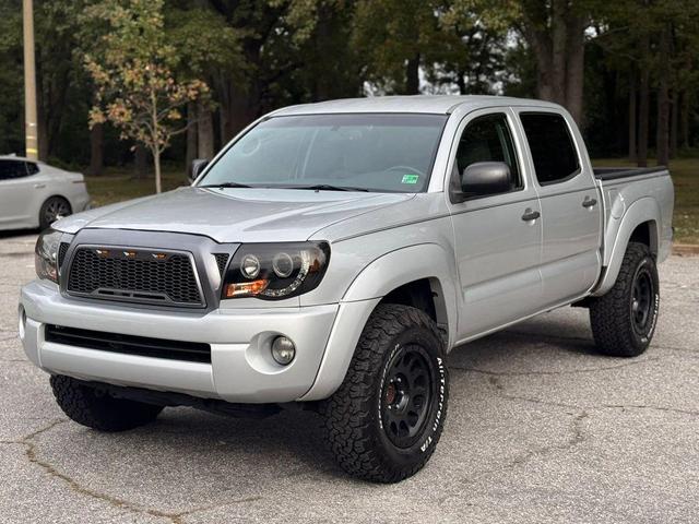 Photo of 2009 Silver Toyota Tacoma