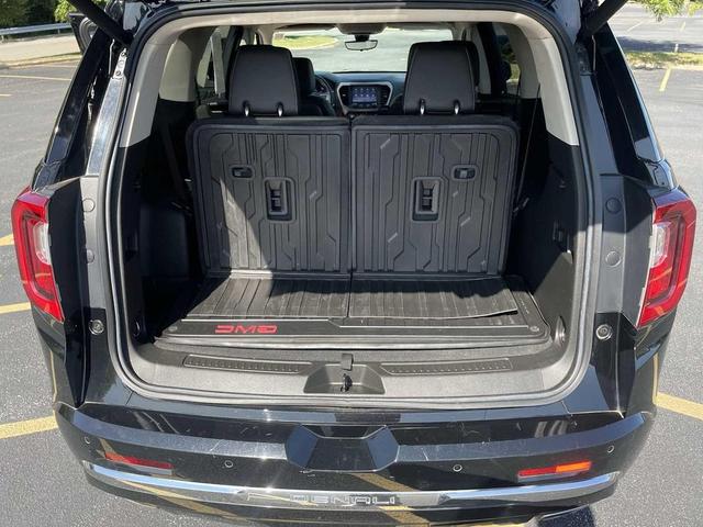 Photo of 2022 Ebony Twilight Metallic GMC Acadia