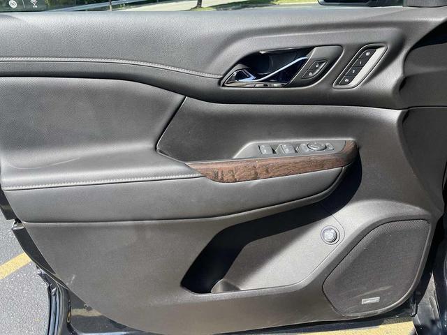Photo of 2022 Ebony Twilight Metallic GMC Acadia