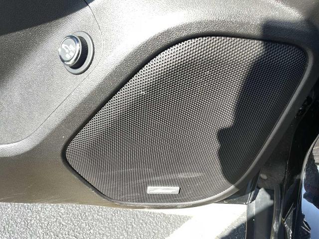 Photo of 2022 Ebony Twilight Metallic GMC Acadia