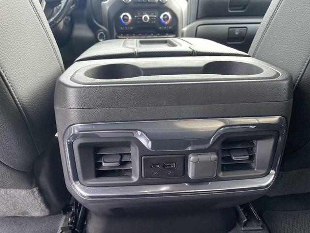 Photo of 2022 Onyx Black GMC Sierra 1500