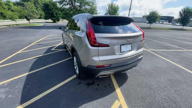Photo of 2022 Latte Metallic Cadillac XT4