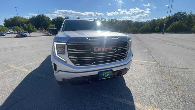 Photo of 2022 Quicksilver Metallic GMC Sierra 1500