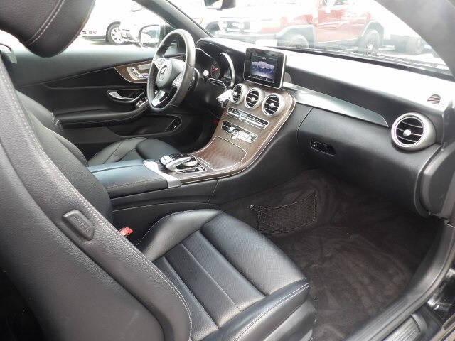 Photo of 2018 BLACK Mercedes-Benz C-Class
