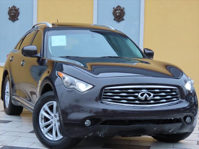 2011 Infiniti FX35