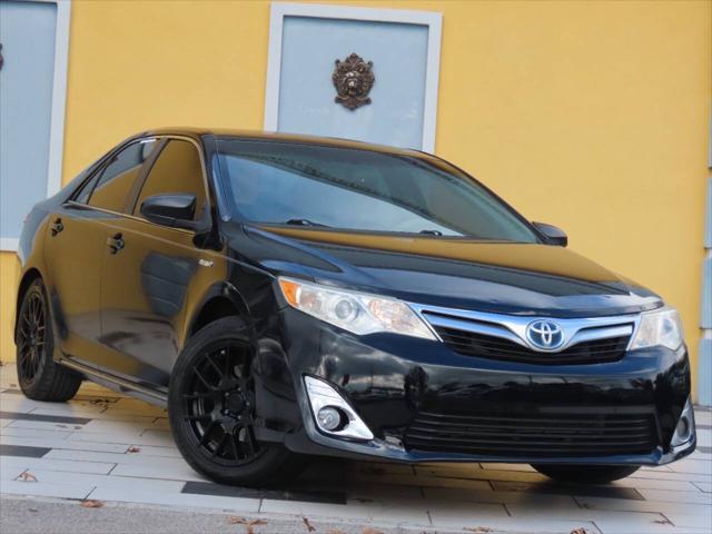 2014 Toyota Camry Hybrid