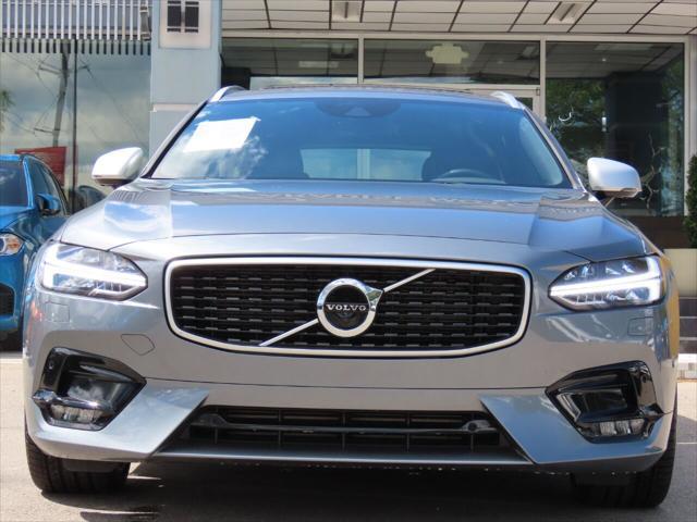 Photo of 2019 Osmium Grey Metallic Volvo V90