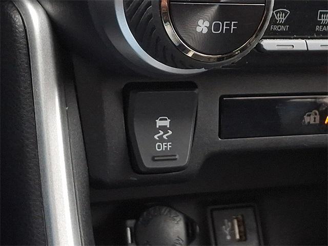 Photo of 2024 Midnight Black Metallic Toyota RAV4 Hybrid