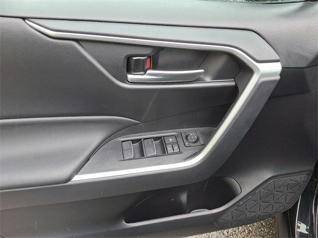 Photo of 2024 Midnight Black Metallic Toyota RAV4 Hybrid