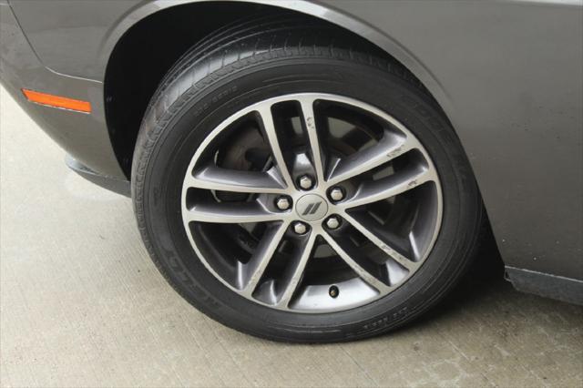 Photo of 2019 Granite Pearlcoat Dodge Challenger