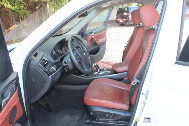 Photo of 2014 Alpine White BMW X3
