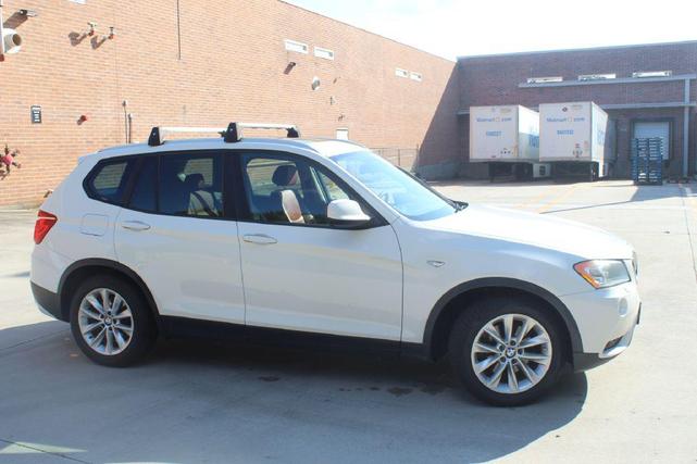Photo of 2014 Alpine White BMW X3