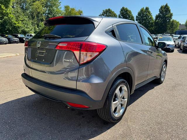Photo of 2017 GREY Honda HR-V