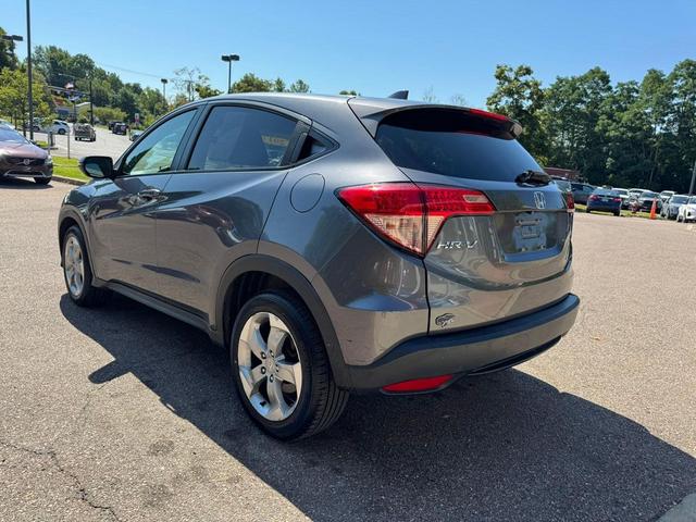 Photo of 2017 GREY Honda HR-V