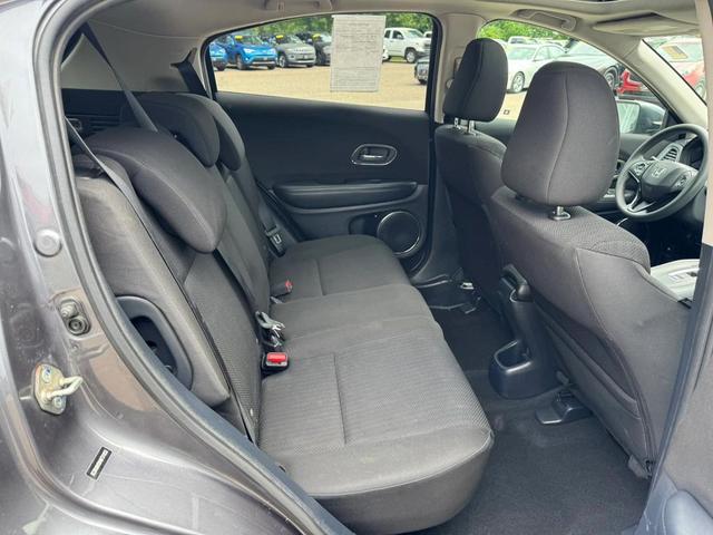 Photo of 2017 GREY Honda HR-V