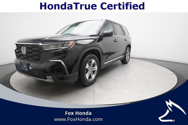 Photo of 2023 Crystal Black Pearl Honda Pilot