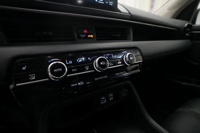 Photo of 2023 Crystal Black Pearl Honda Pilot
