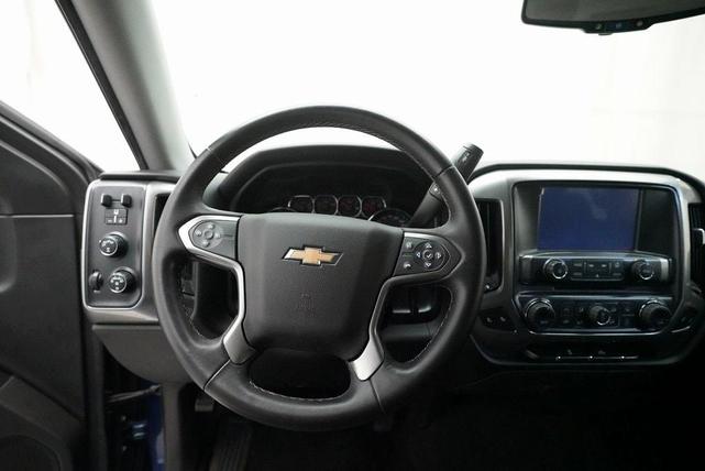Photo of 2017 Deep Ocean Blue Metallic Chevrolet Silverado 1500