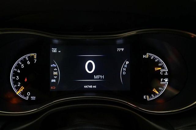 Photo of 2020 Diamond Black Jeep Grand Cherokee
