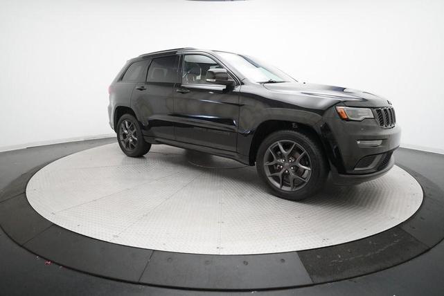 Photo of 2020 Diamond Black Jeep Grand Cherokee