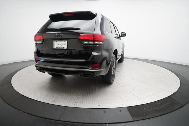 Photo of 2020 Diamond Black Jeep Grand Cherokee
