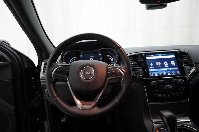 Photo of 2020 Diamond Black Jeep Grand Cherokee
