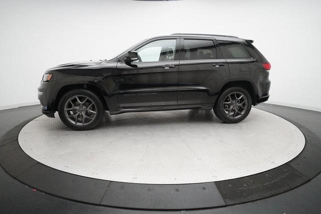 Photo of 2020 Diamond Black Jeep Grand Cherokee