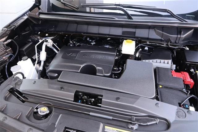 Photo of 2024 Super Black Nissan Pathfinder