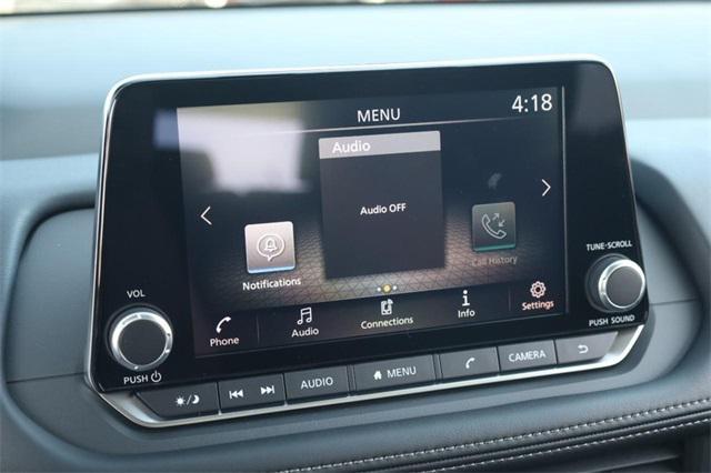 Photo of 2026 Glacier Wh Nissan Rogue