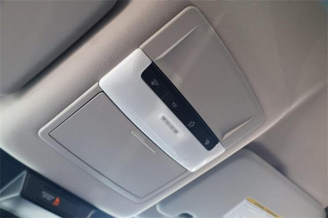 Photo of 2026 Glacier Wh Nissan Rogue
