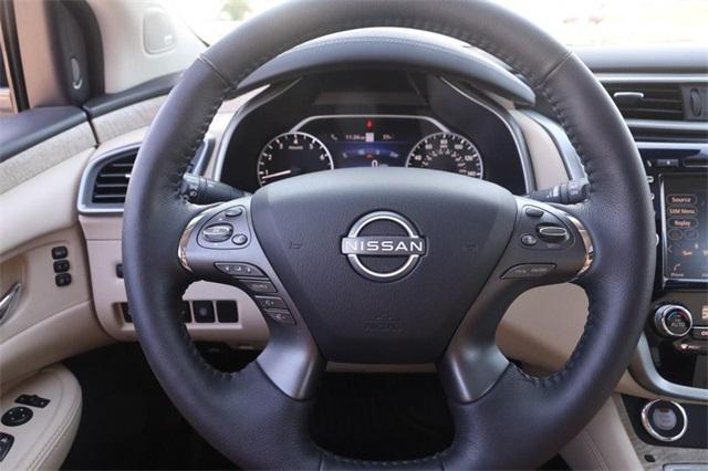 Photo of 2024 Pearl White Nissan Murano
