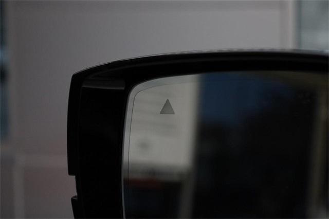 Photo of 2025 Aspen White Nissan Armada
