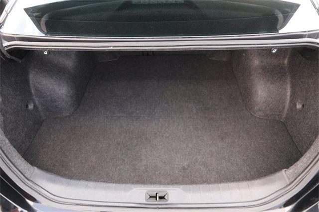 Photo of 2021 Super Black Clearcoat Nissan Altima