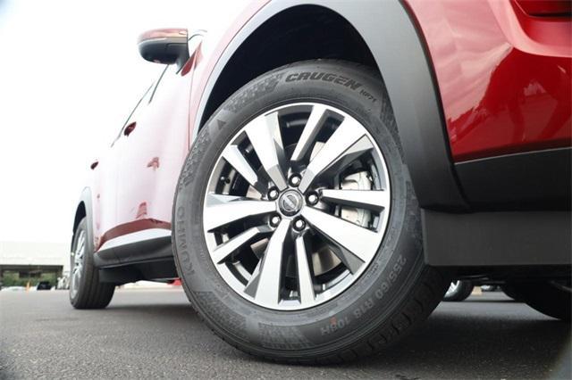 Photo of 2025 Scarlet Nissan Pathfinder