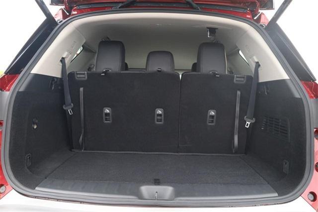 Photo of 2025 Scarlet Nissan Pathfinder