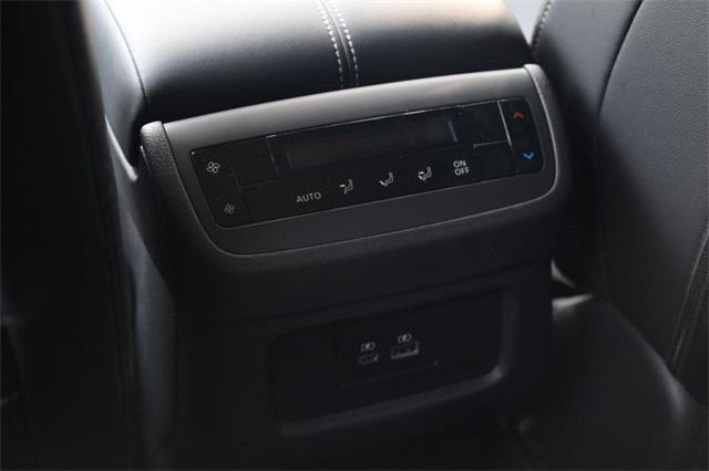 Photo of 2025 Scarlet Nissan Pathfinder