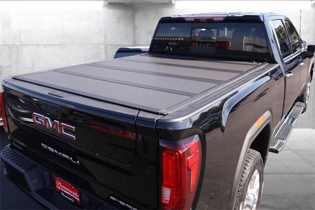 Photo of 2020 Onyx Black GMC Sierra 2500