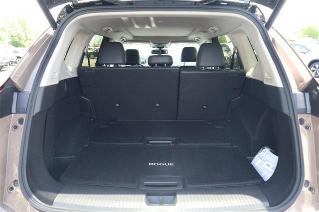 Photo of 2025 Baja Storm Met Nissan Rogue