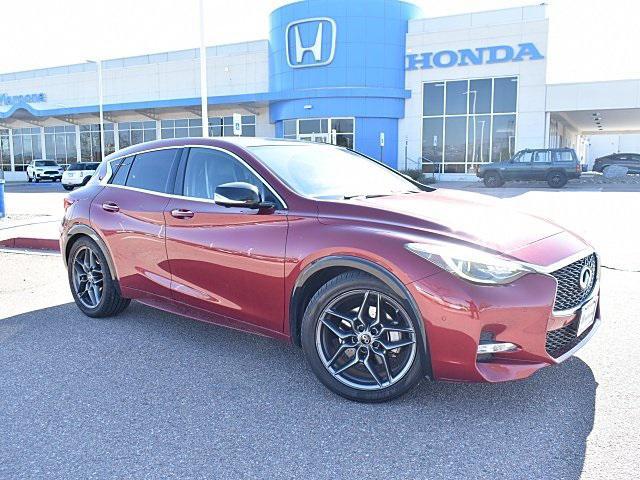 2017 Infiniti QX30